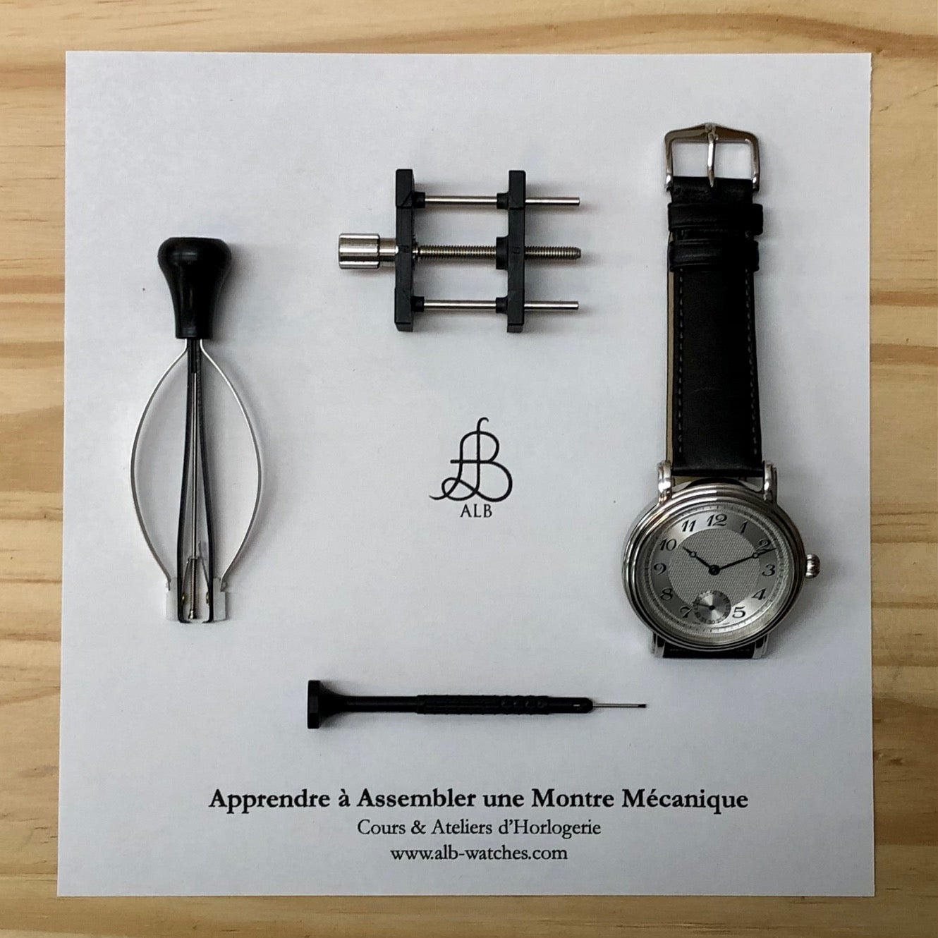Watchmaking Course at the Workshop - Watch Assembly - Learn how to assemble a mechanical watch