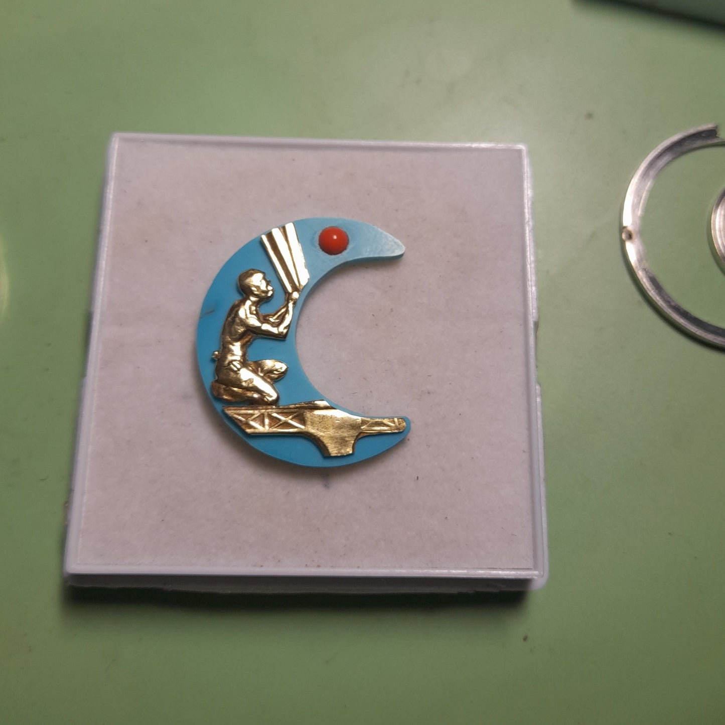 Montre Joaillière : "Eiffel" / Sur-Mesure Niveau II
