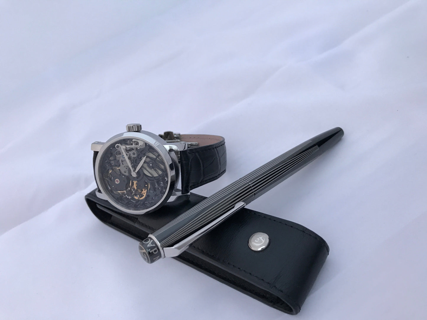 Montre Assemblage : "Black" / Sur mesure Niveau I